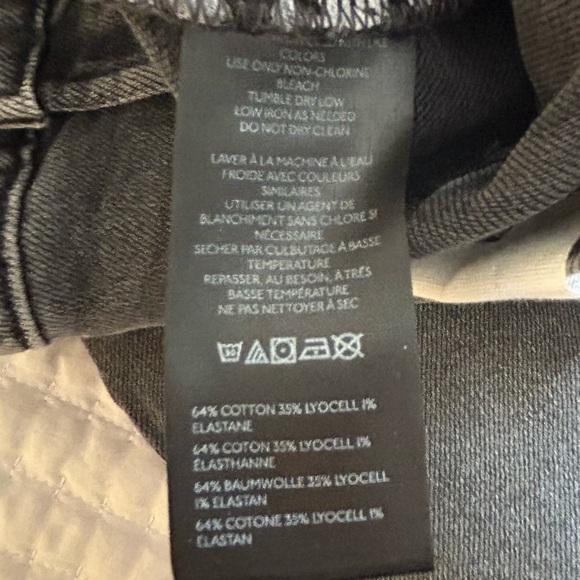 NWT, We The Free Low Maintenance Mid Rise Crop Boot Jeans in Washed Black Sz 32 - Picture 12 of 13